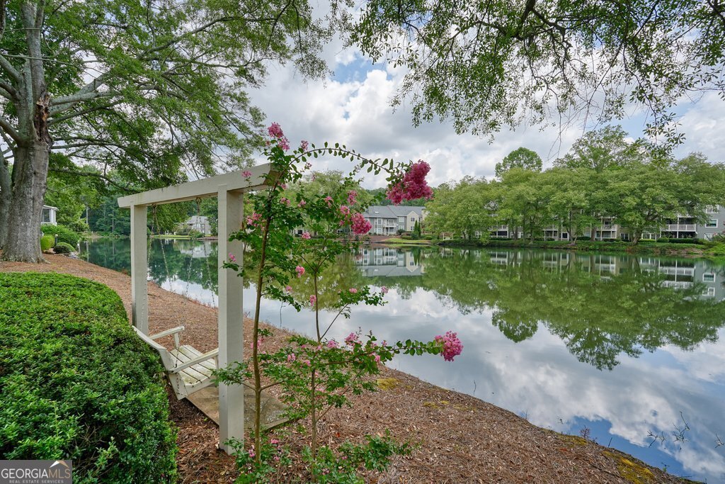 607 Mill Pond Road Roswell - 11