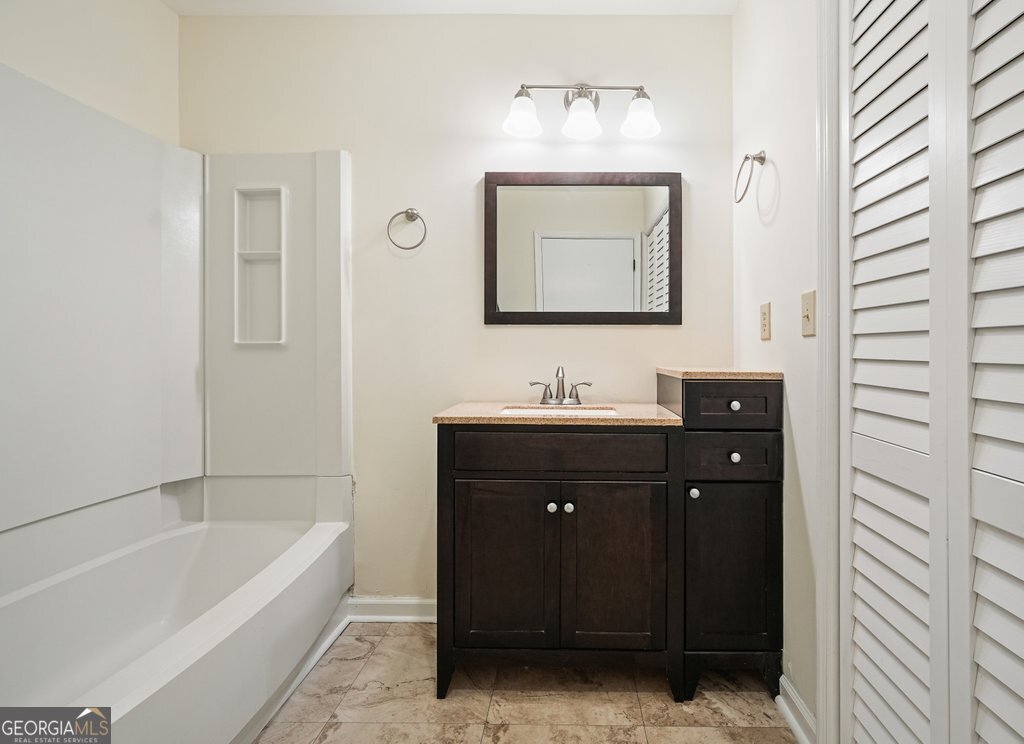 607 Mill Pond Road Roswell - 26