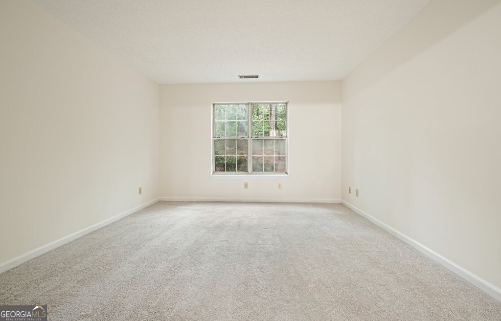 607 Mill Pond Road Roswell - 32