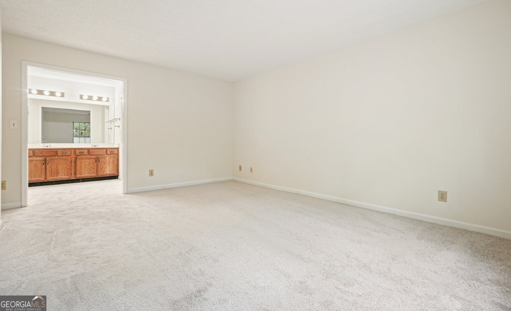 607 Mill Pond Road Roswell - 34