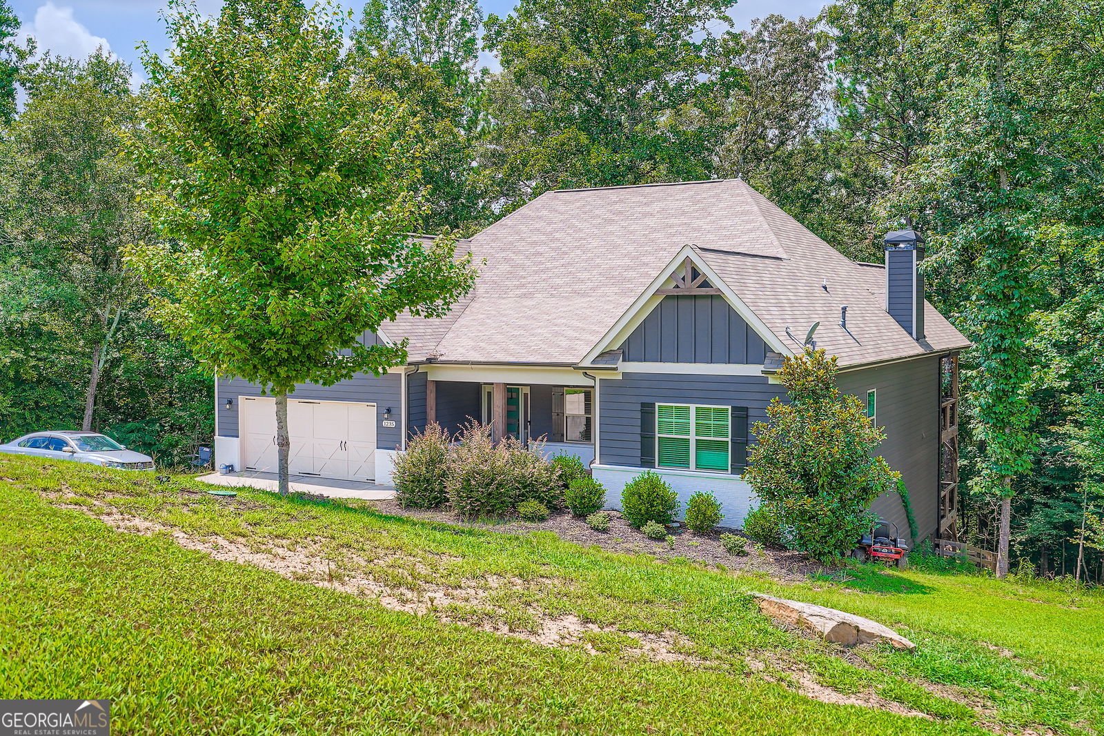 1235 Shiva Boulevard Winder - 3