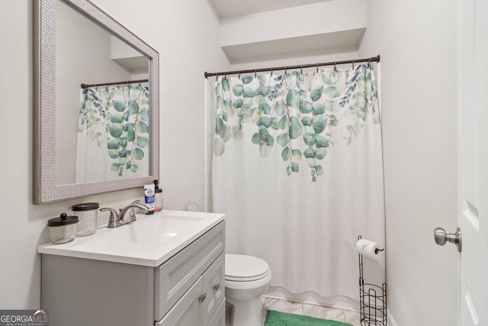 2041 White Cypress Court Smyrna - 34