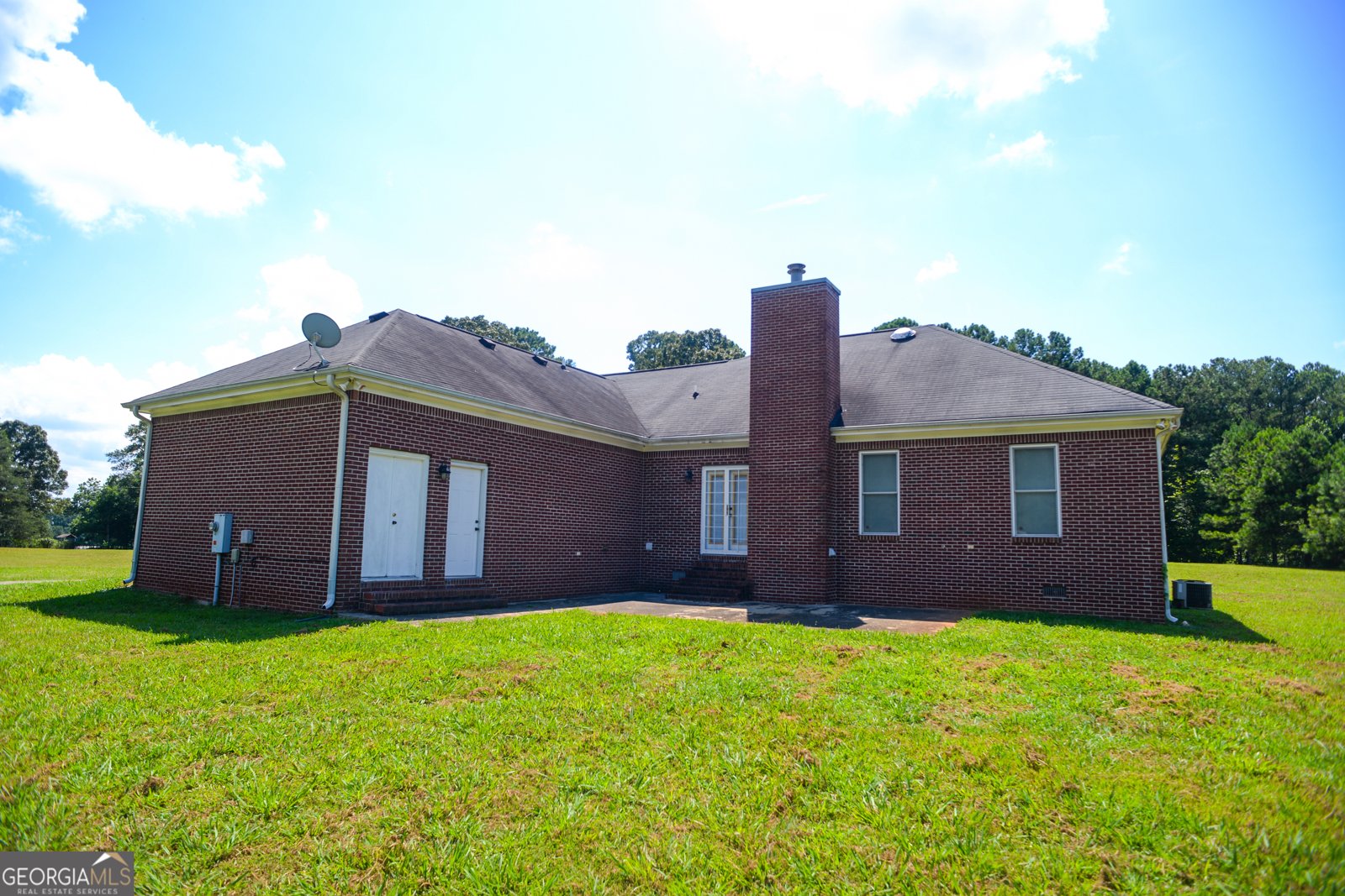 260 Moseley Drive Stockbridge - 39