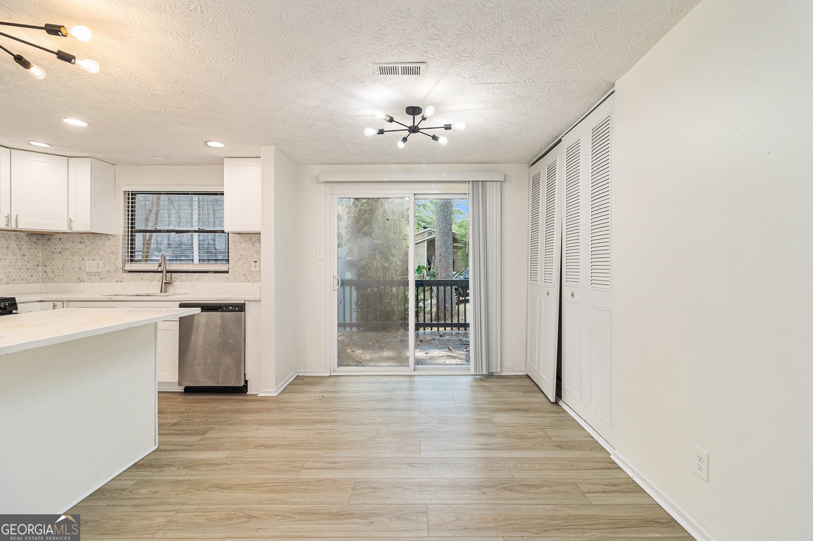 4922 Glenside Court Stone Mountain - 12