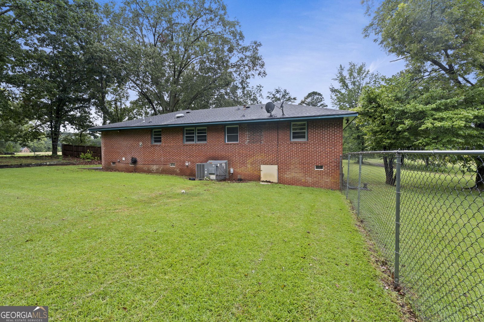22 Flat Rock Road Stockbridge - 1