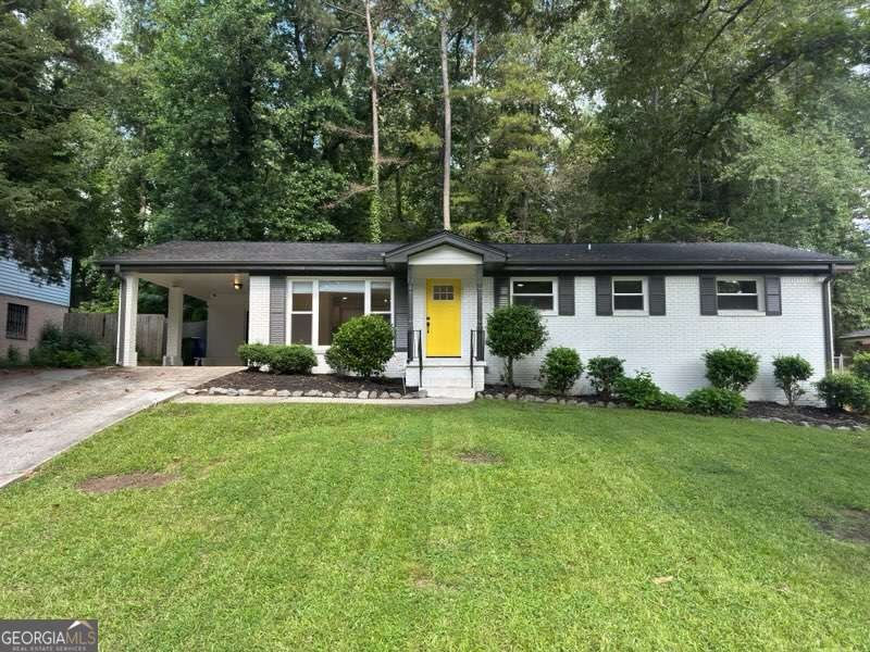 4396 Greenleaf Circle Atlanta - 1
