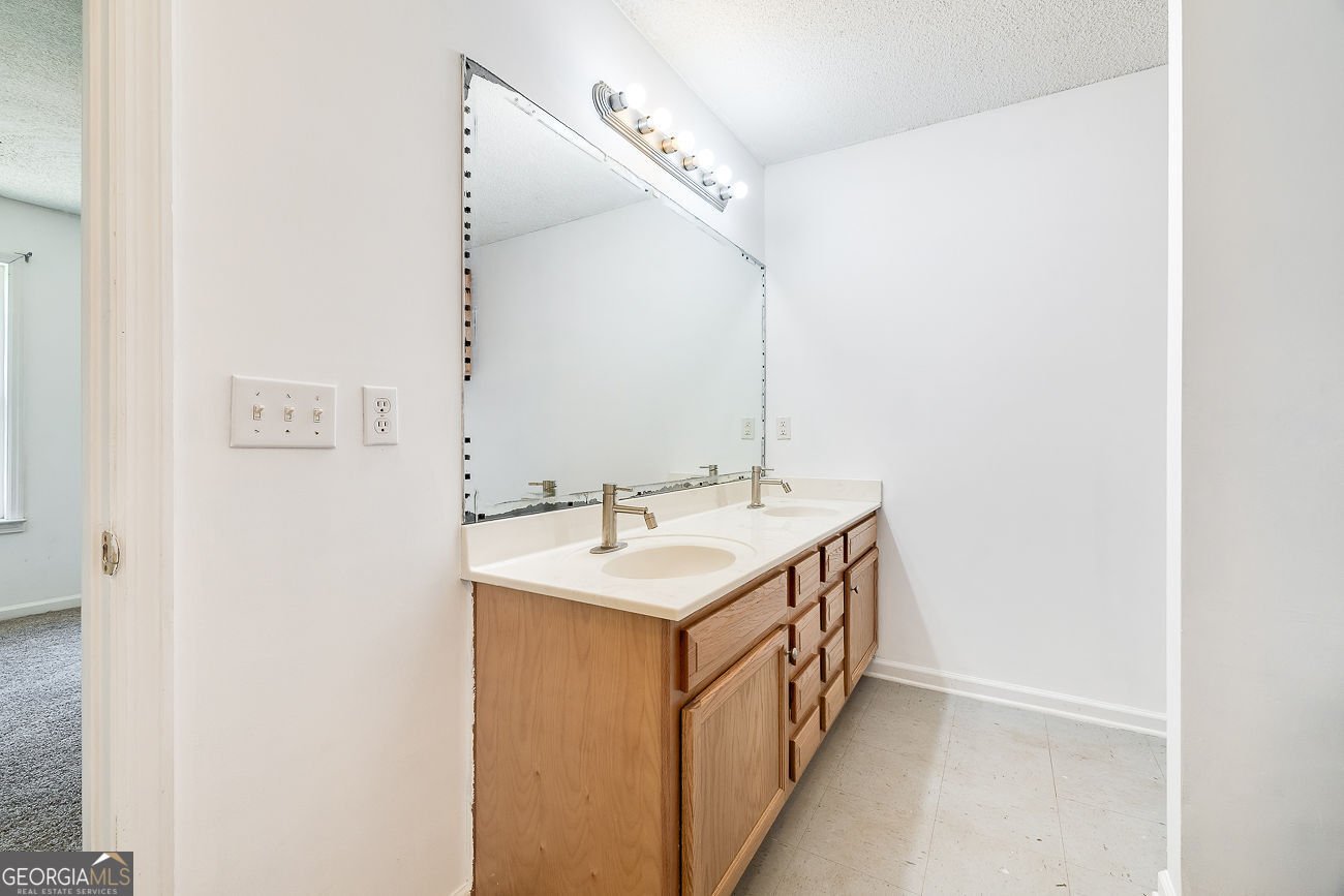 547 Runs Branch Road Newington - 24