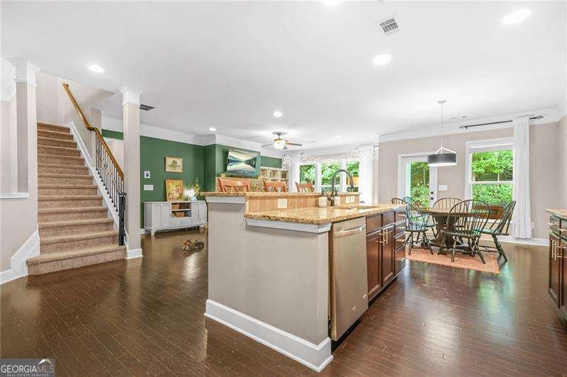 734 Lorimore Pass Canton - 17