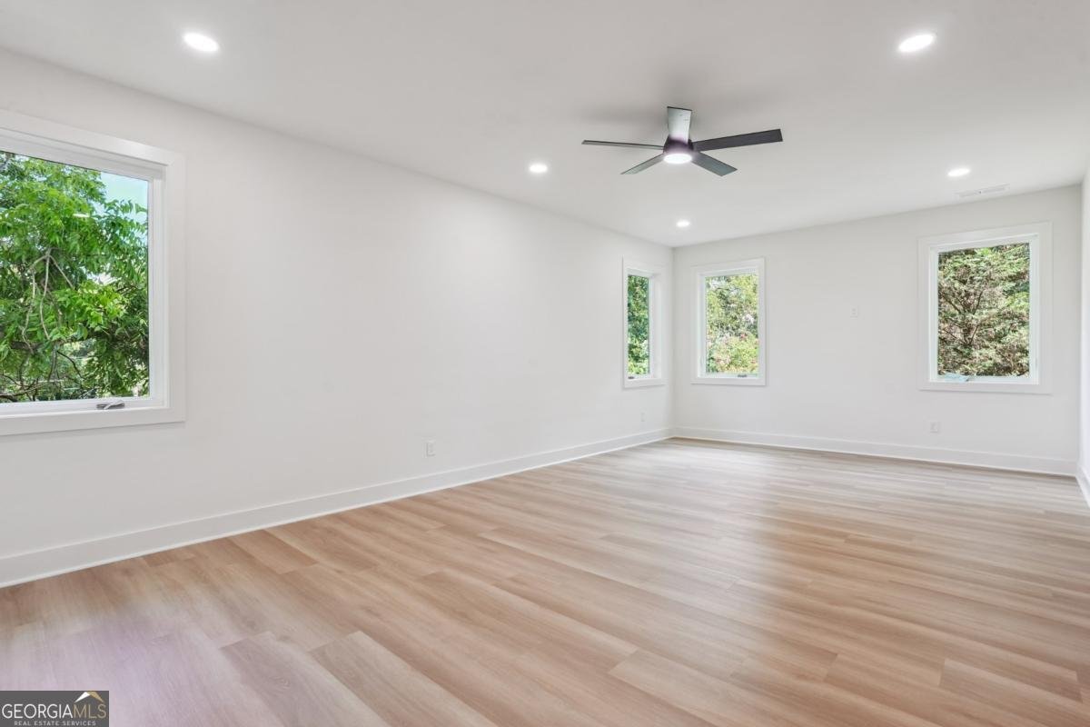 1135 West Avenue Atlanta - 11