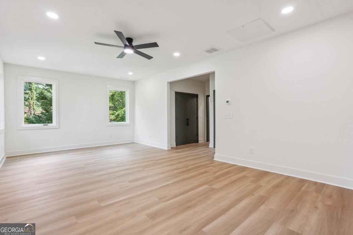 1135 West Avenue Atlanta - 12