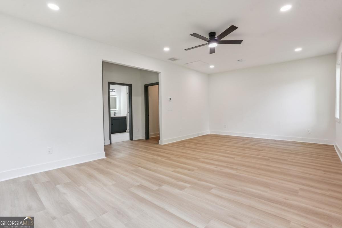 1135 West Avenue Atlanta - 13