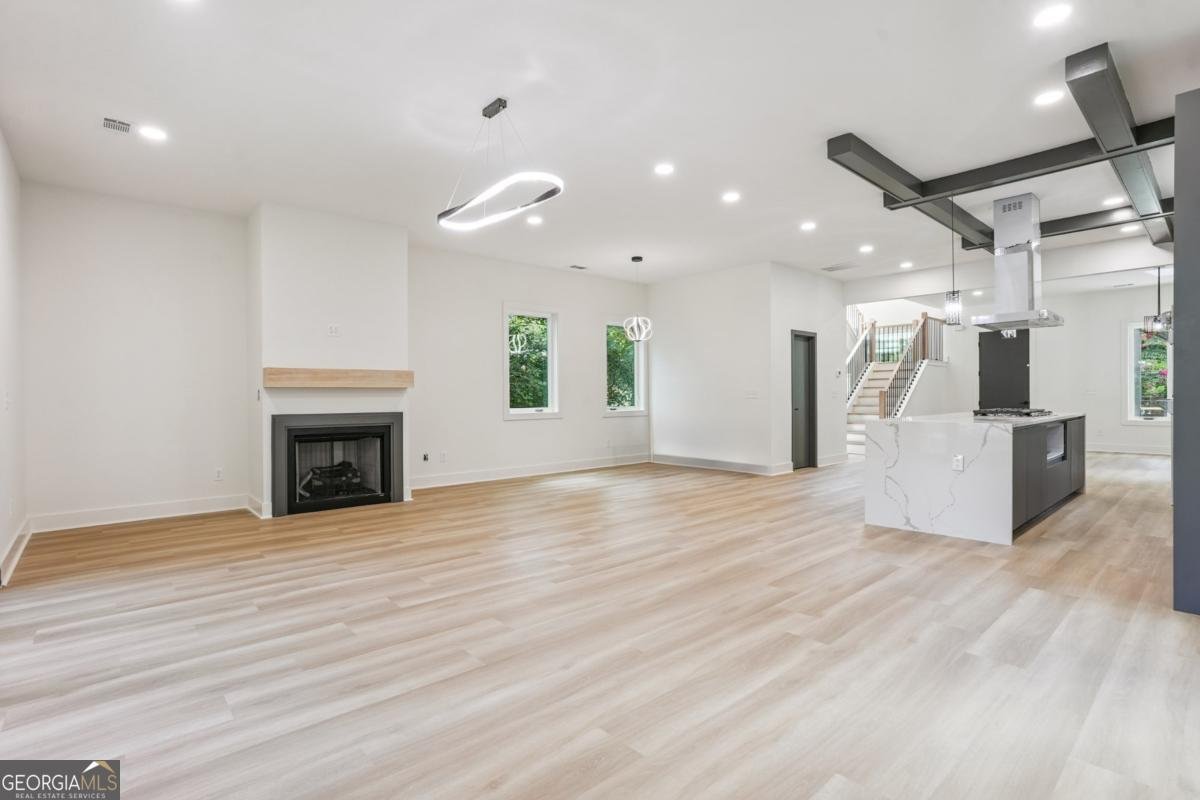 1135 West Avenue Atlanta - 5