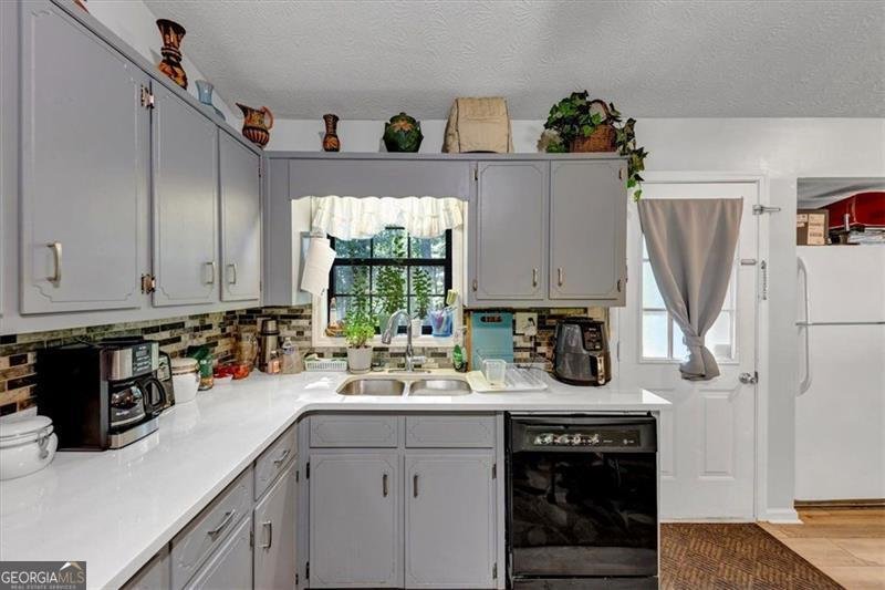 4452 MARCI Snellville - 4