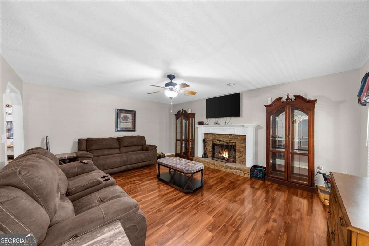 320 Warrenton Drive Douglasville - 10