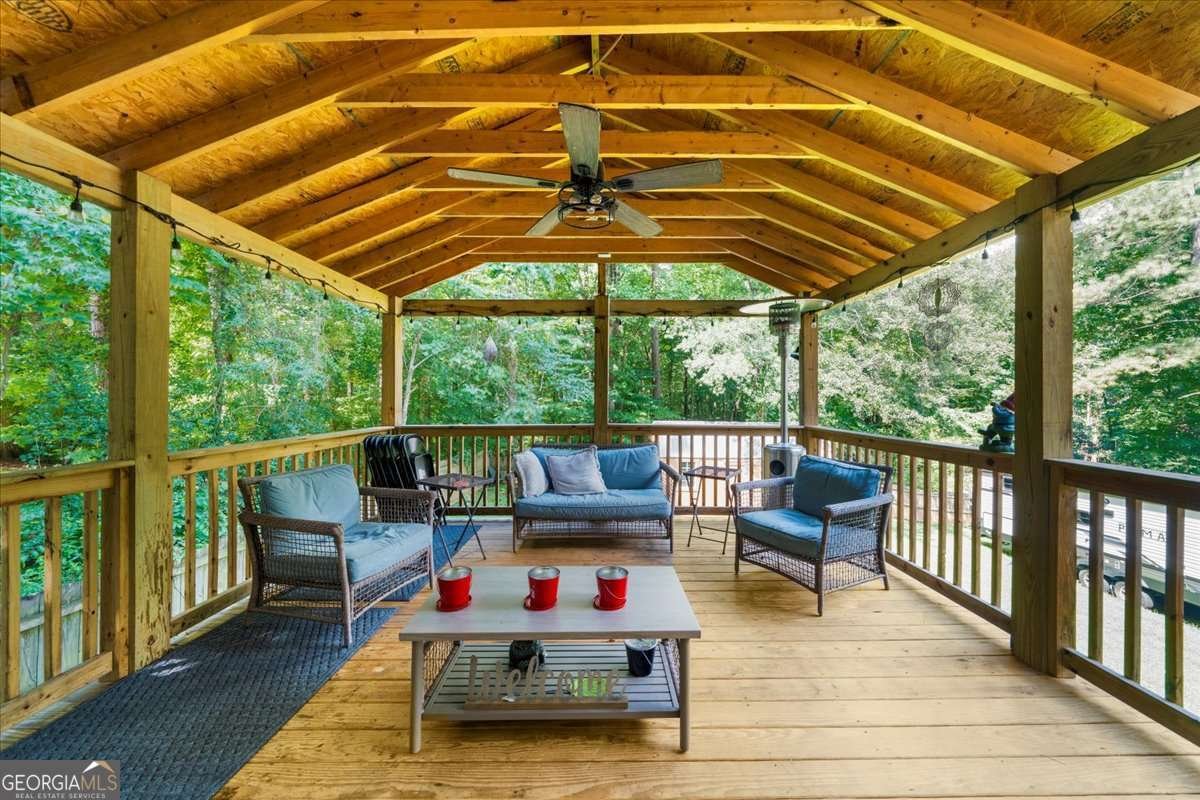 320 Warrenton Drive Douglasville - 33