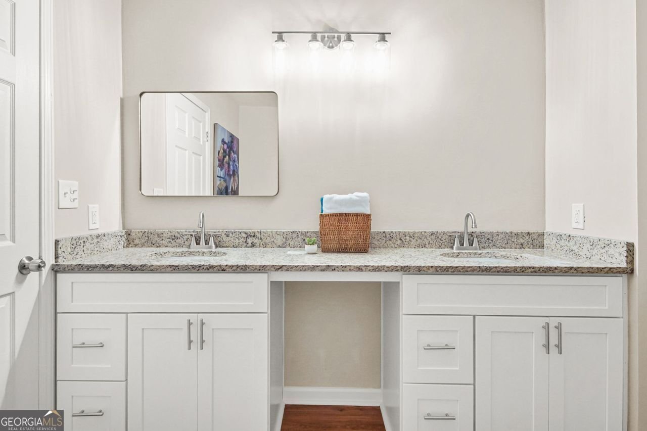 3465 STONEWALL TELL Atlanta - 22