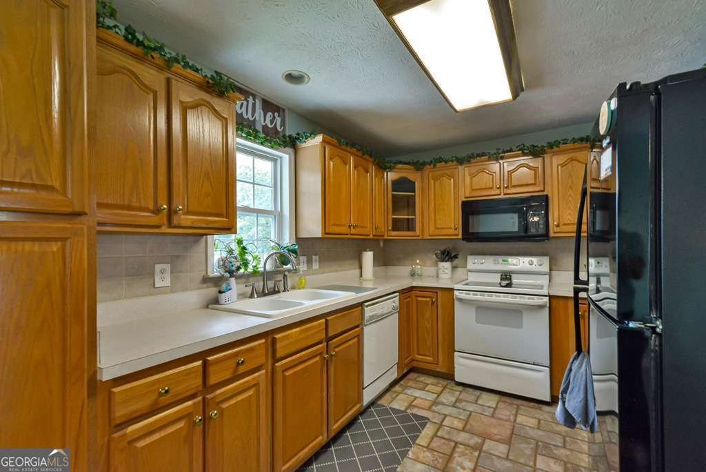 645 Old Dallas Acworth Road Dallas - 10