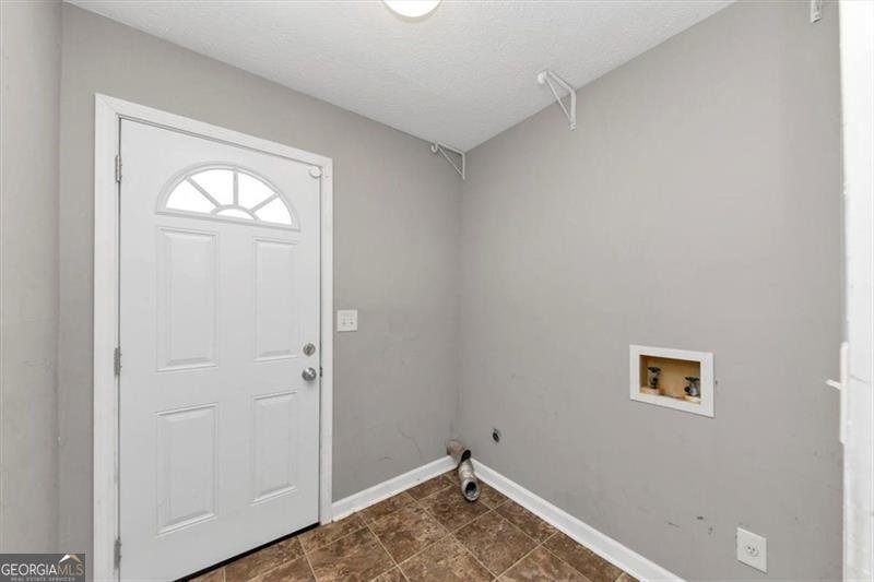 6744 ROCKBRIDGE STONE MOUNTAIN - 10