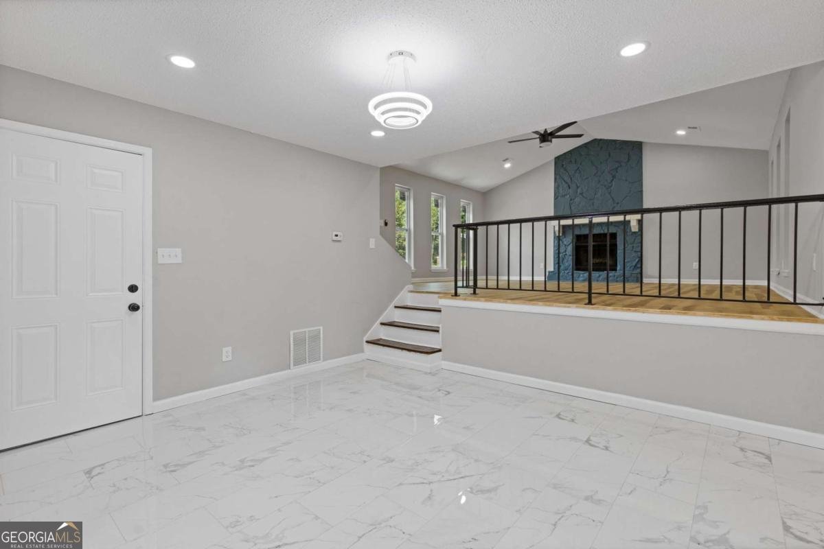 849 Cadet Court Lilburn - 9