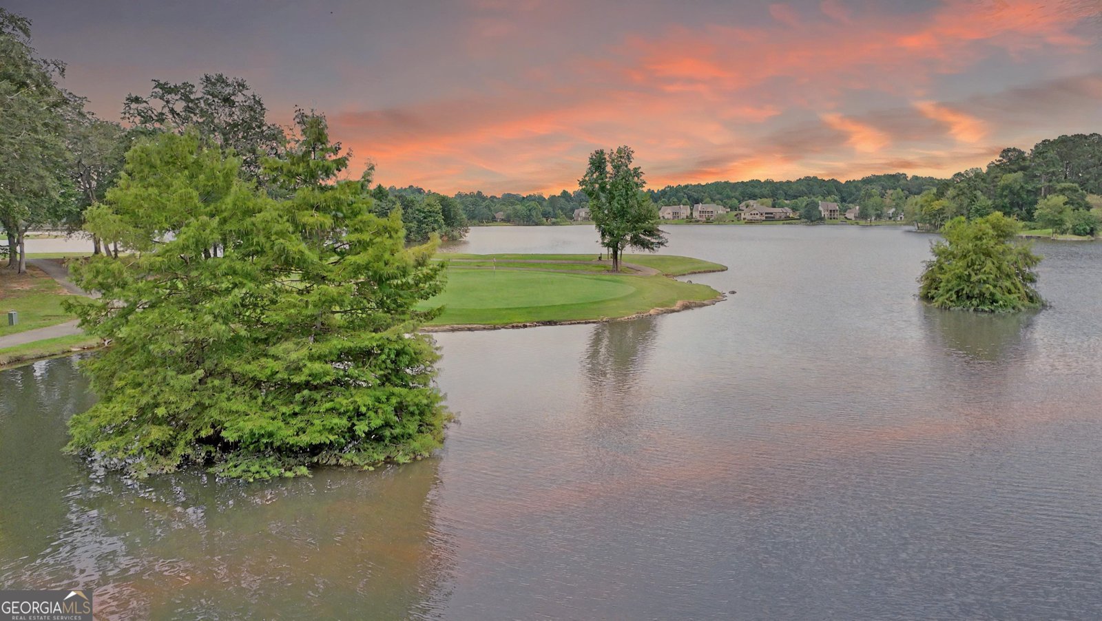 185 Lake Shore Drive Newnan - 60