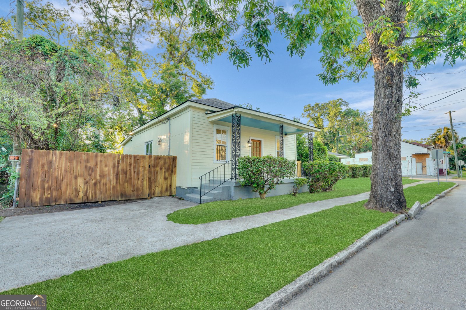 2403 Florance Street Savannah - 4