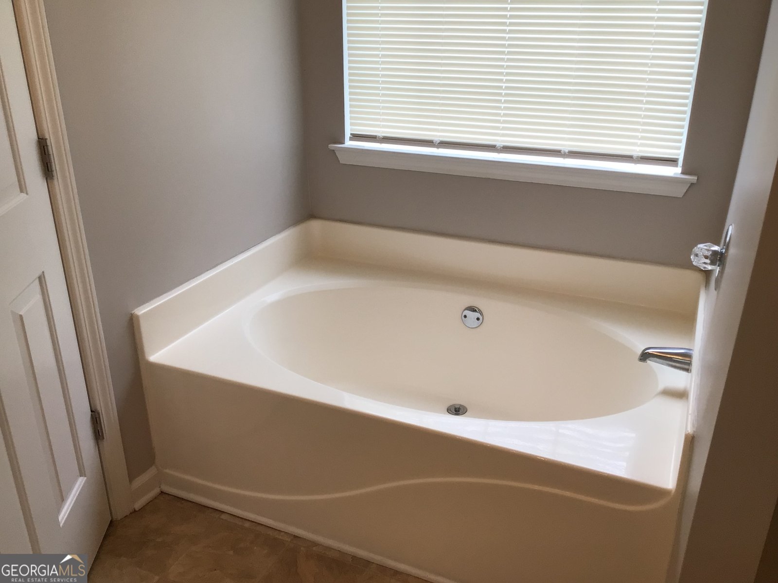 1624 Graystone Drive Hampton - 14