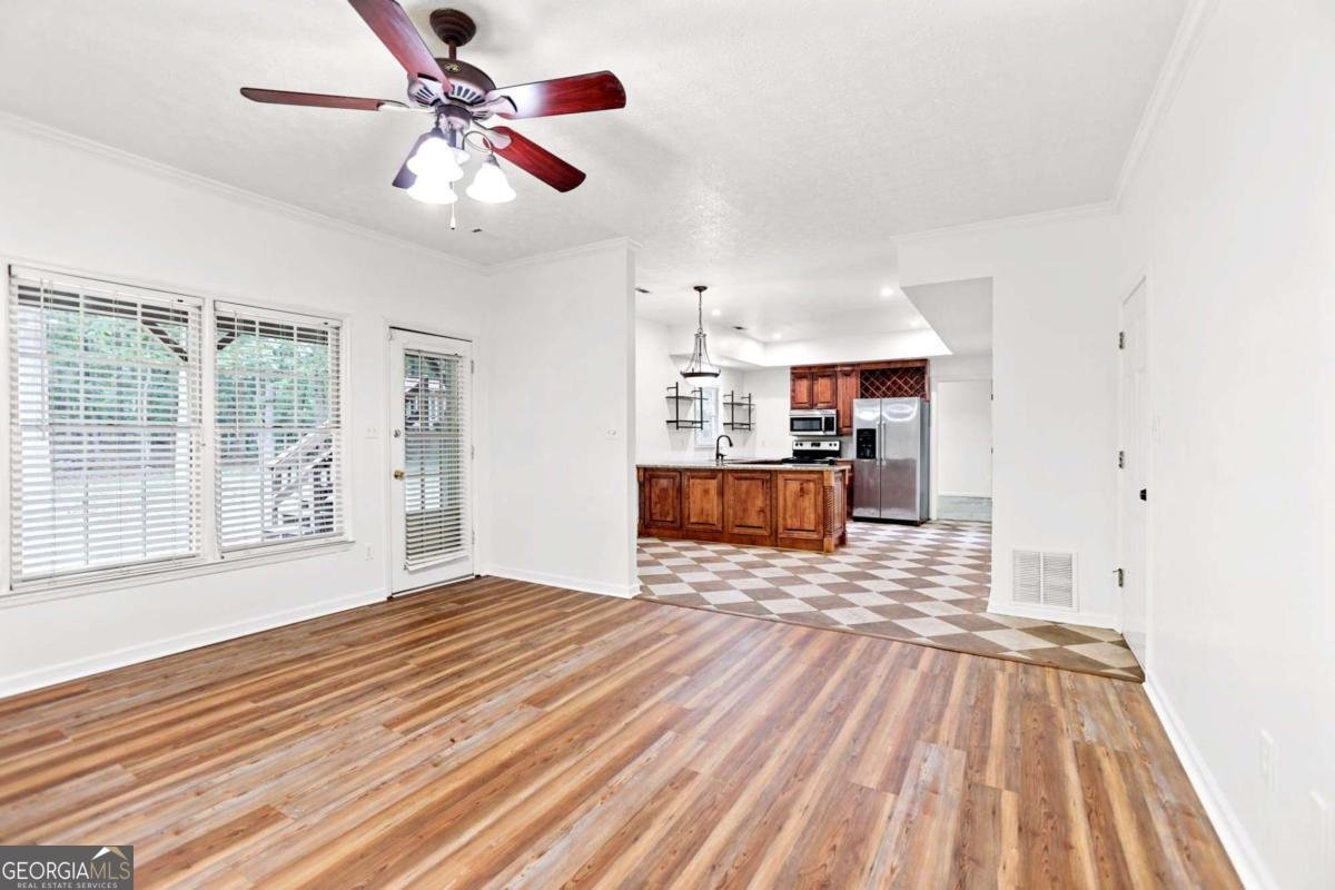 652 Country Lake Drive Hampton - 26