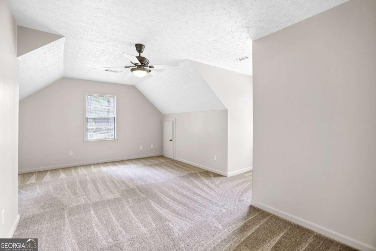 652 Country Lake Drive Hampton - 39