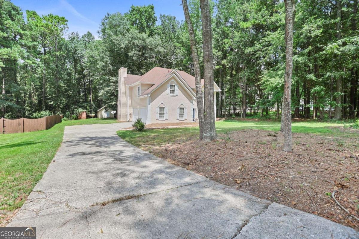 652 Country Lake Drive Hampton - 5