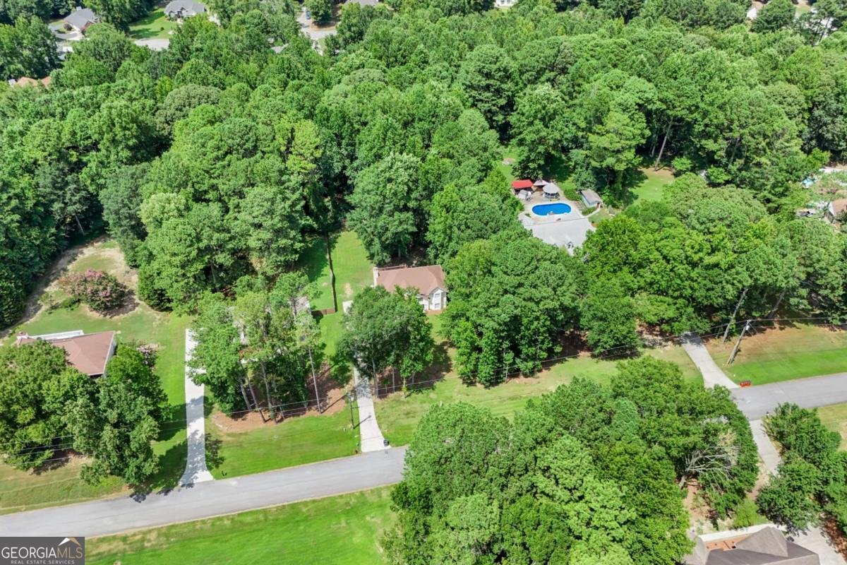 652 Country Lake Drive Hampton - 62