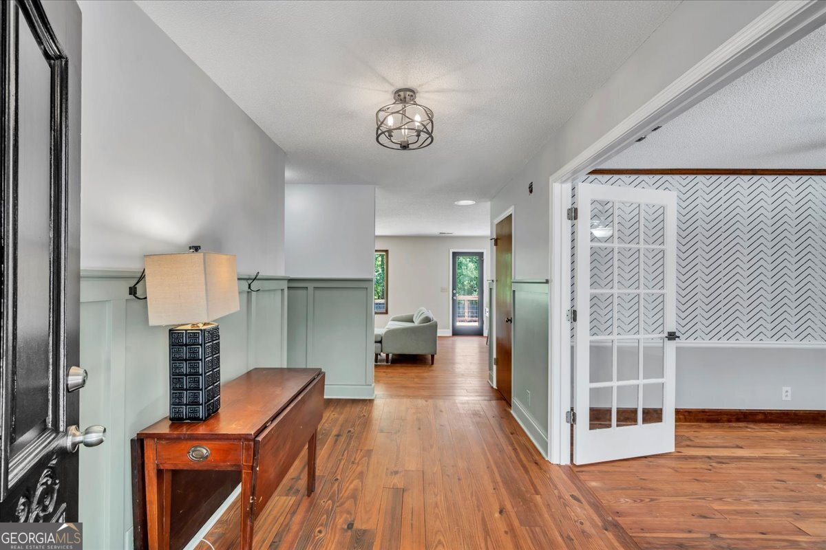 298 Lakeridge Court Macon - 15