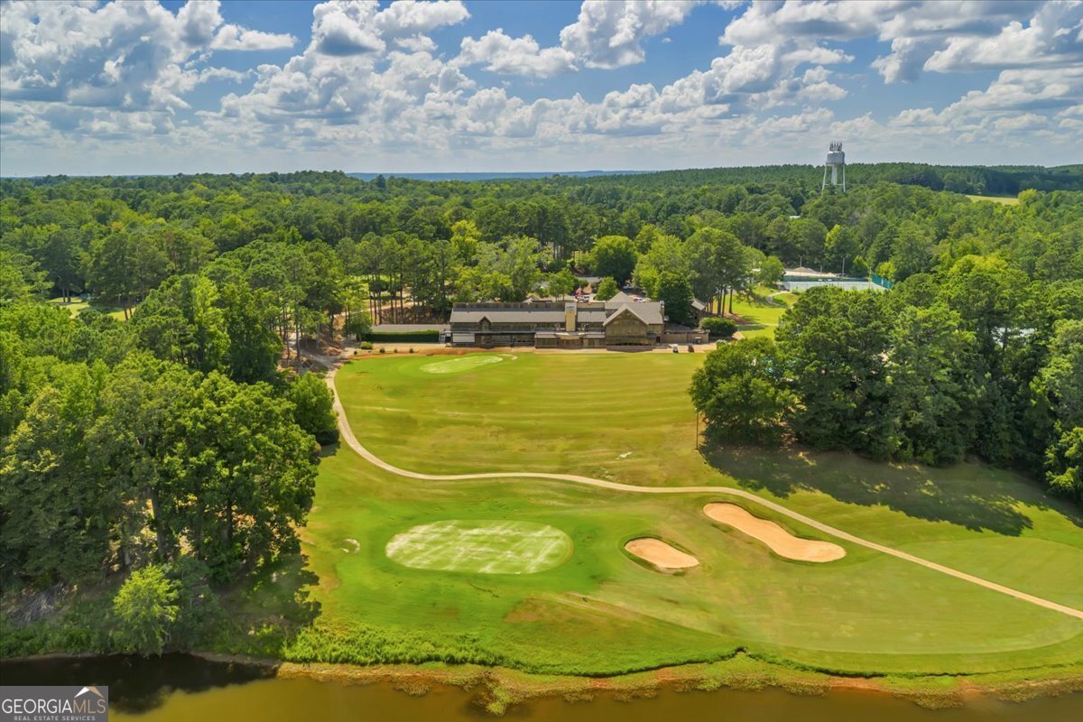 298 Lakeridge Court Macon - 2