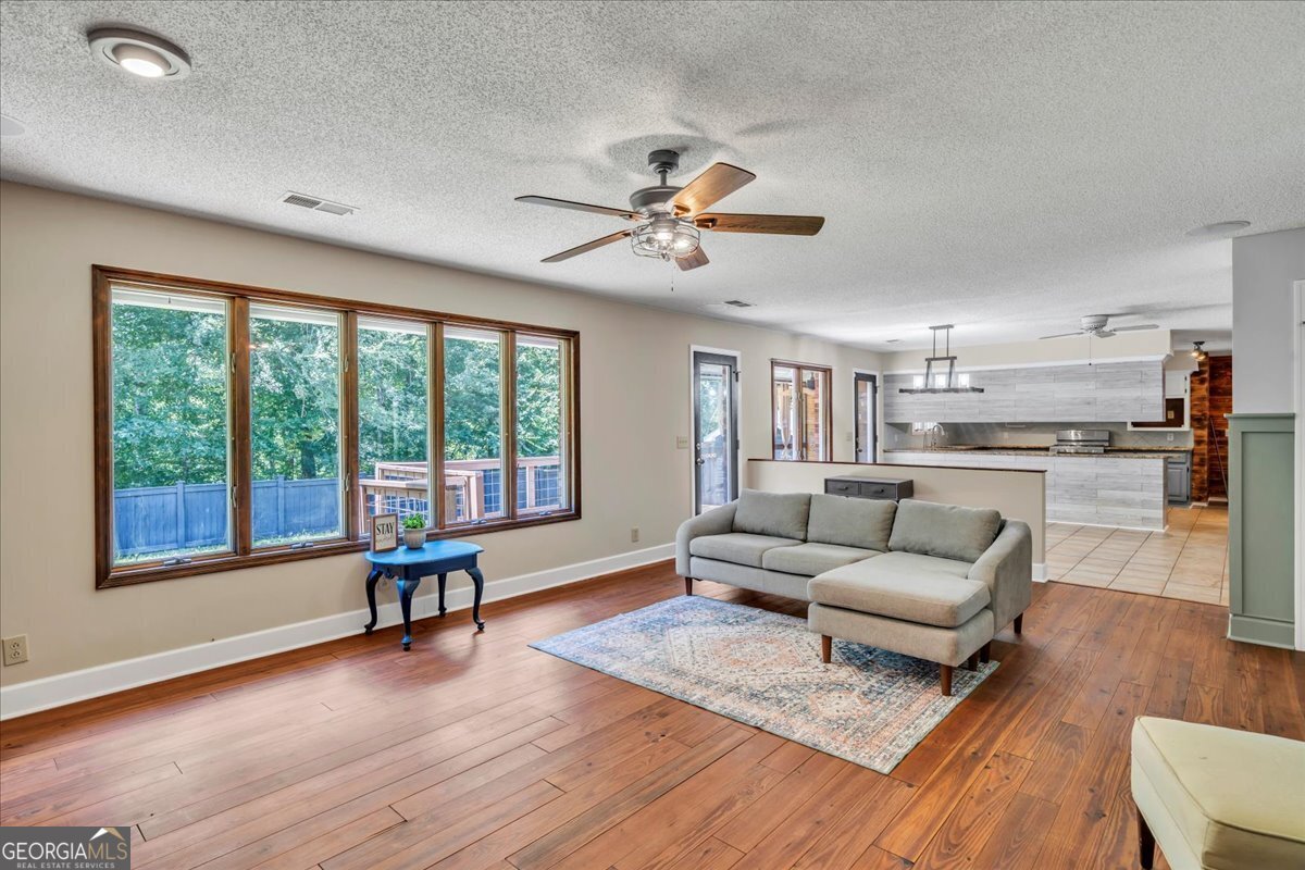 298 Lakeridge Court Macon - 42