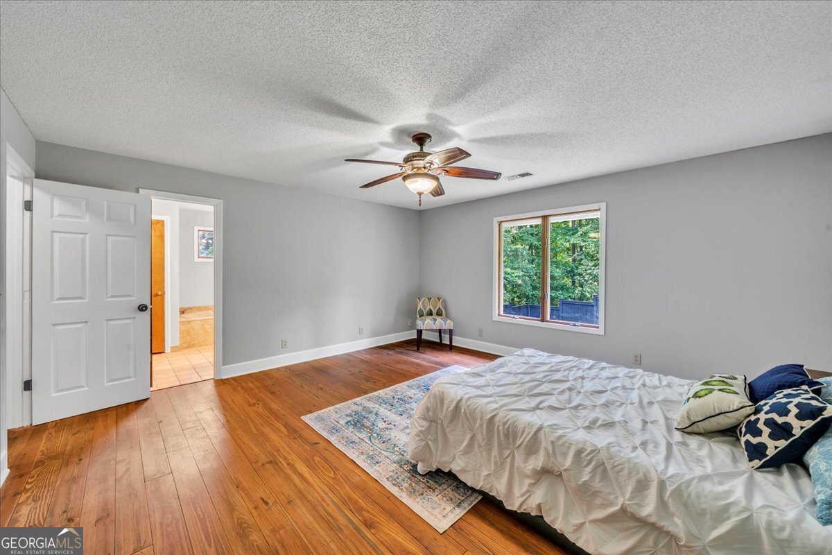 298 Lakeridge Court Macon - 46