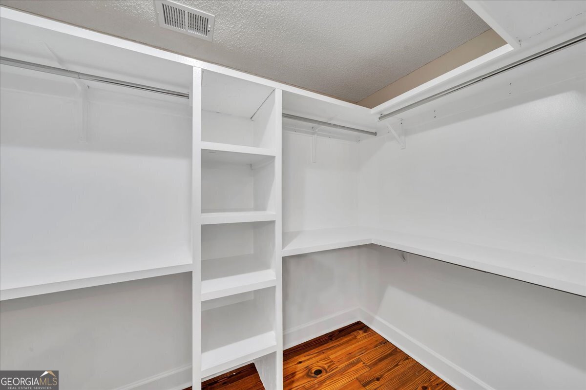 298 Lakeridge Court Macon - 51