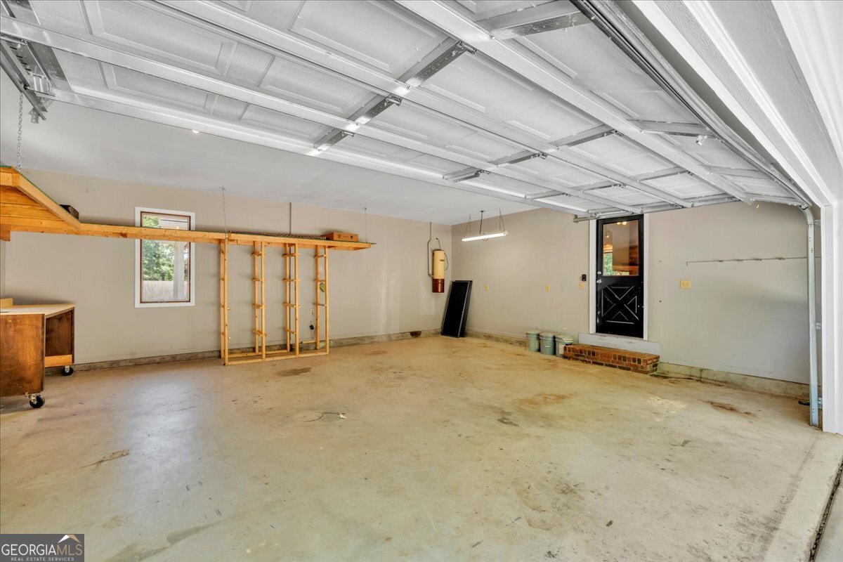 298 Lakeridge Court Macon - 52