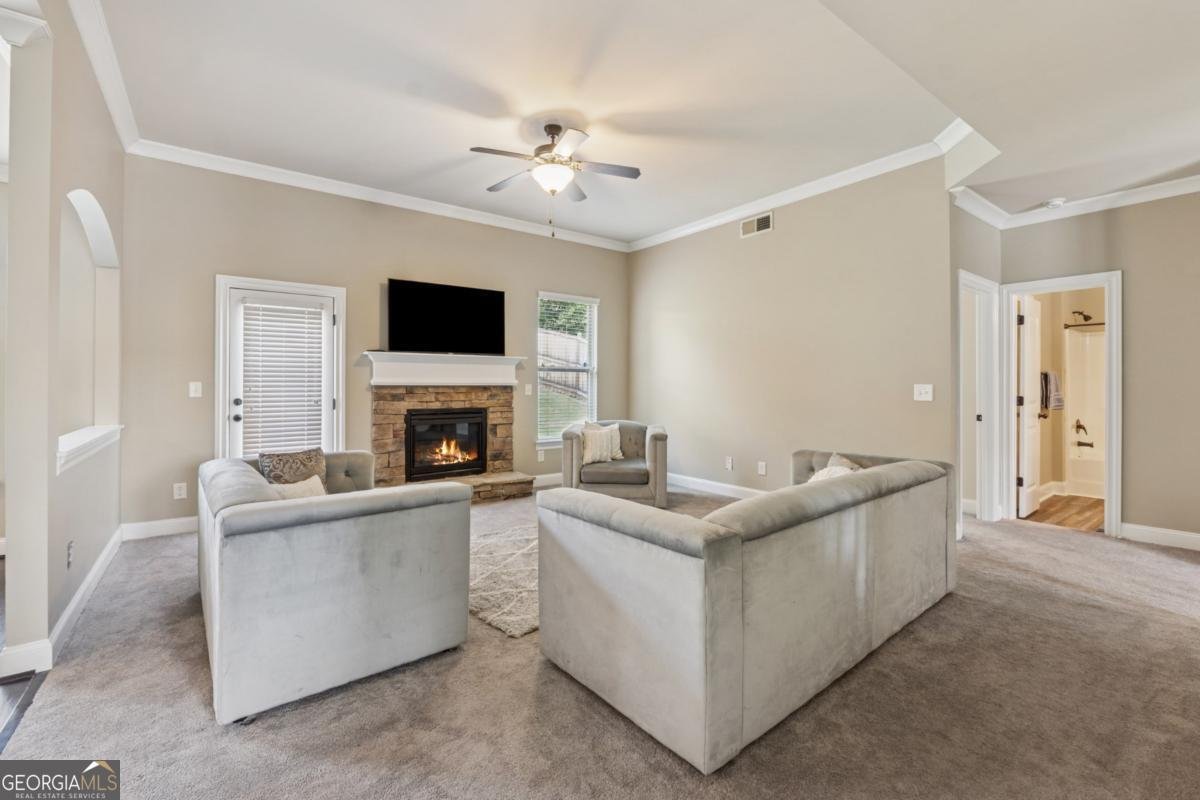 8169 Lochley Drive Fairburn - 10