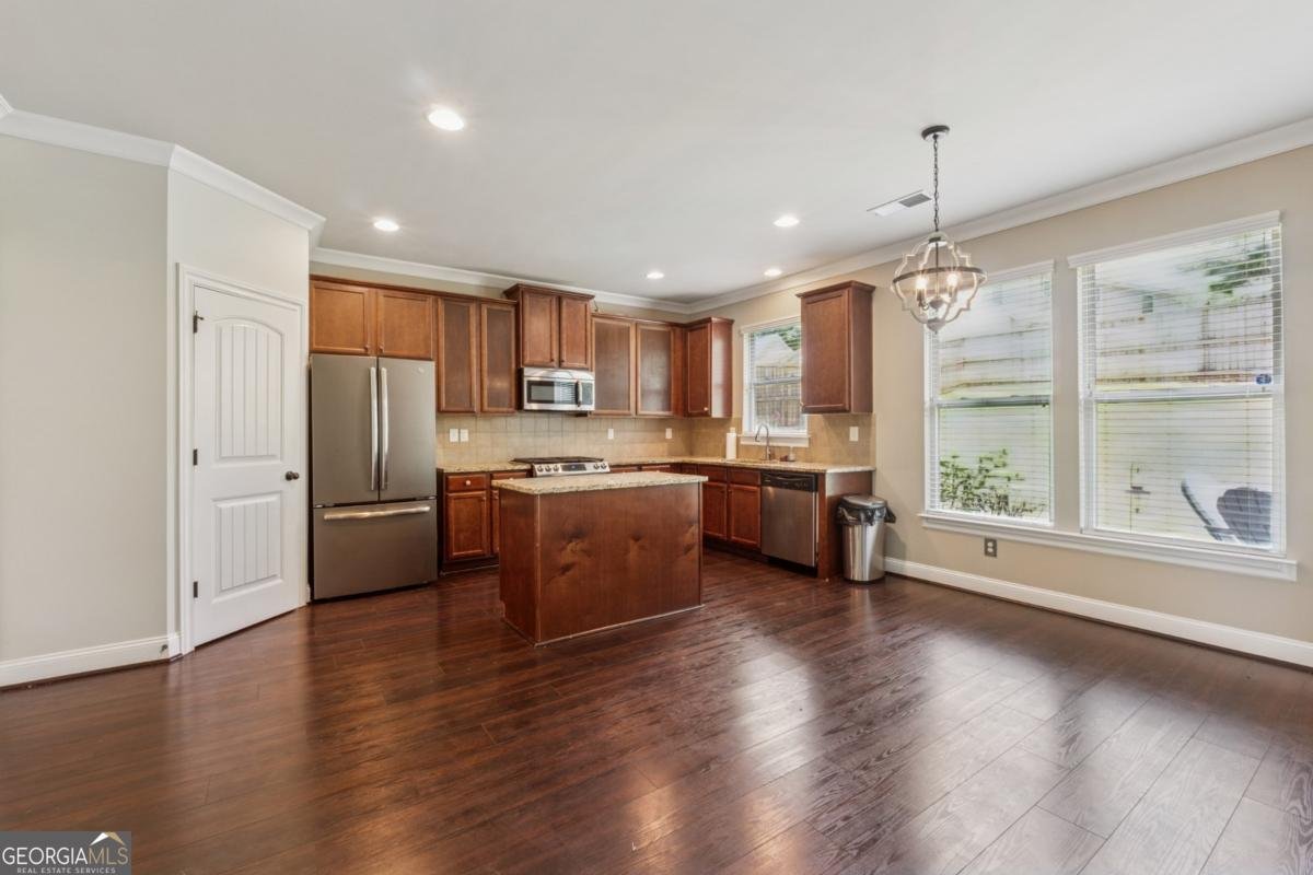 8169 Lochley Drive Fairburn - 11