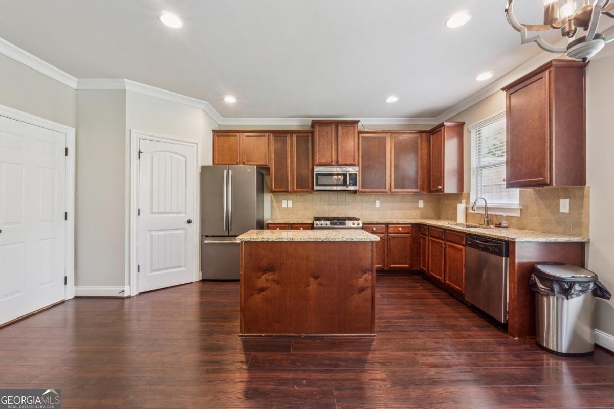 8169 Lochley Drive Fairburn - 12