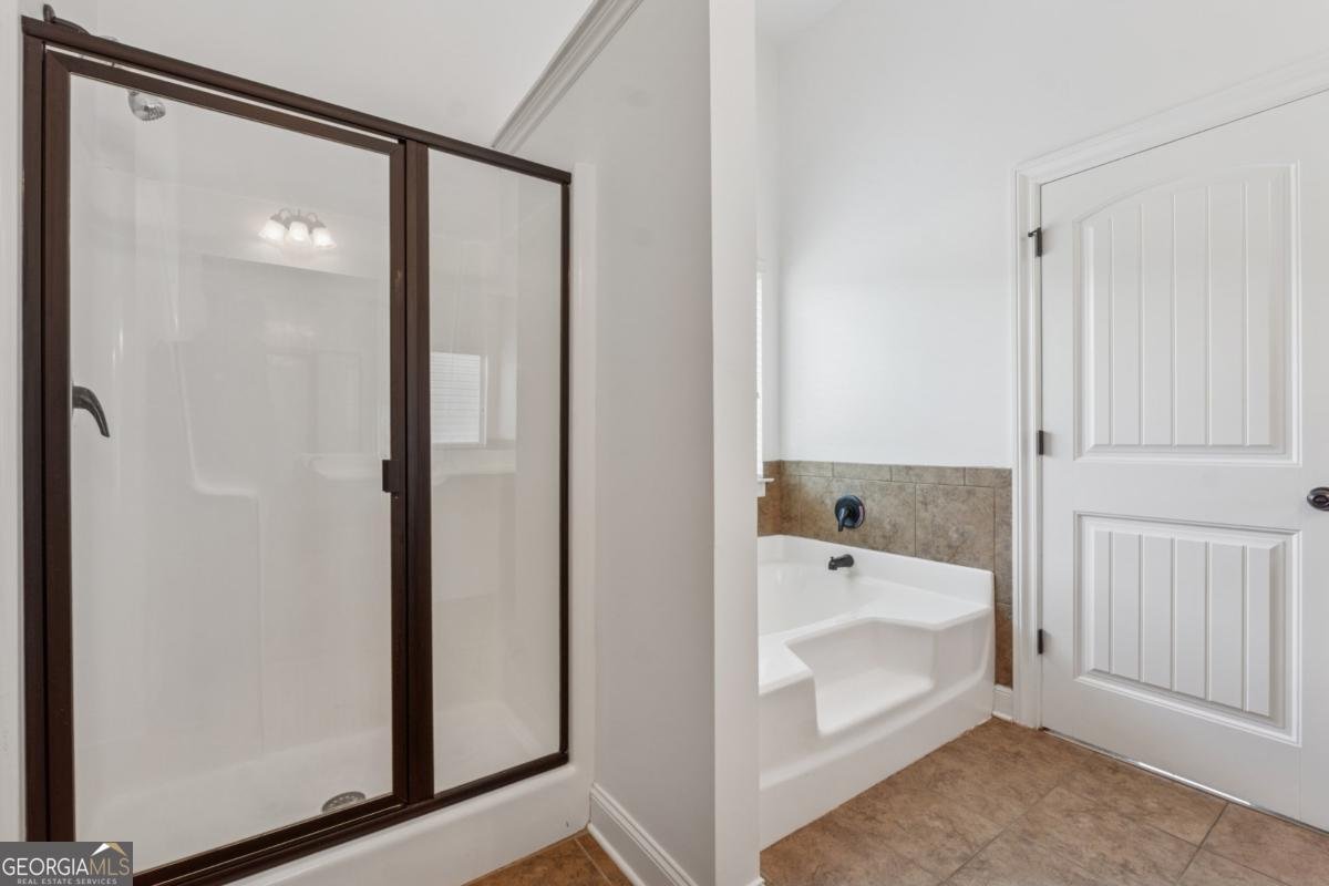 8169 Lochley Drive Fairburn - 34