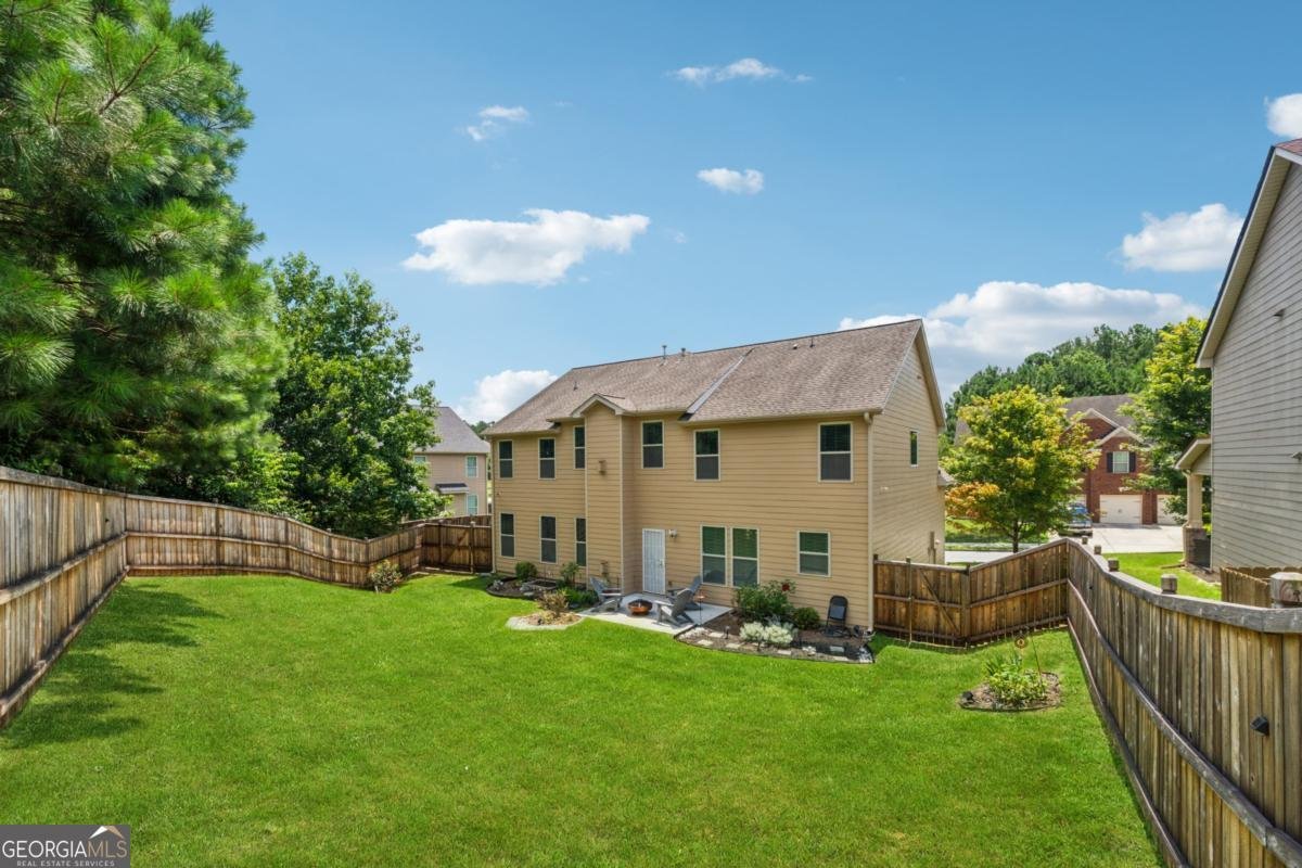 8169 Lochley Drive Fairburn - 39