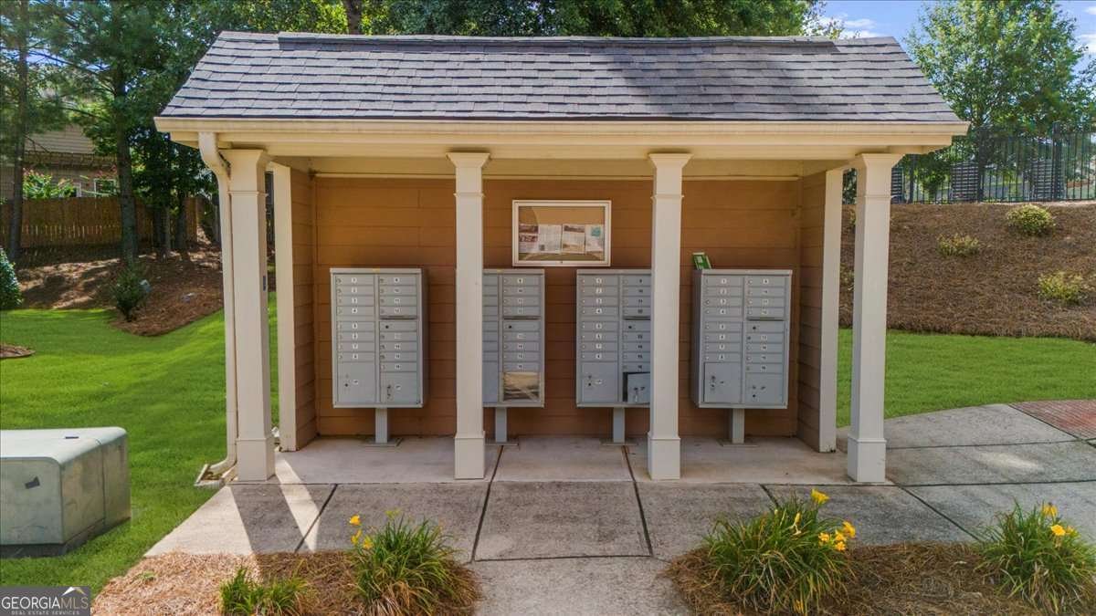 222 Bobbie Way Woodstock - 37