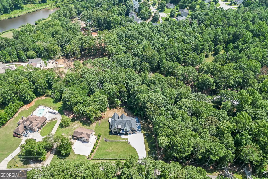 4459 Grady Smith Road Loganville - 4