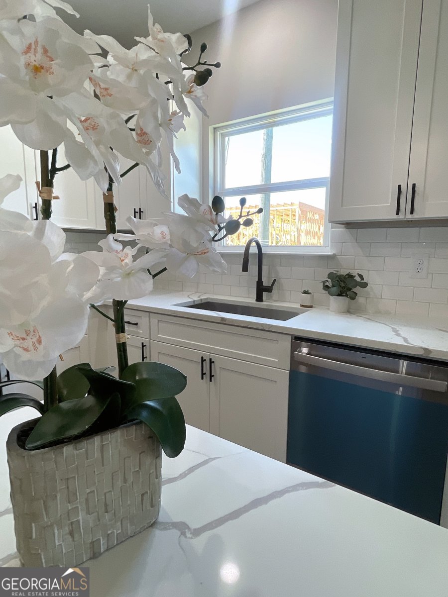 56 Harriet Drive Lavonia - 20