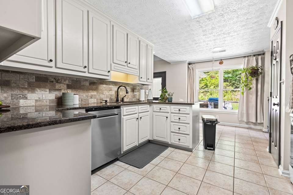 233 Ivy Creek Drive Loganville - 10