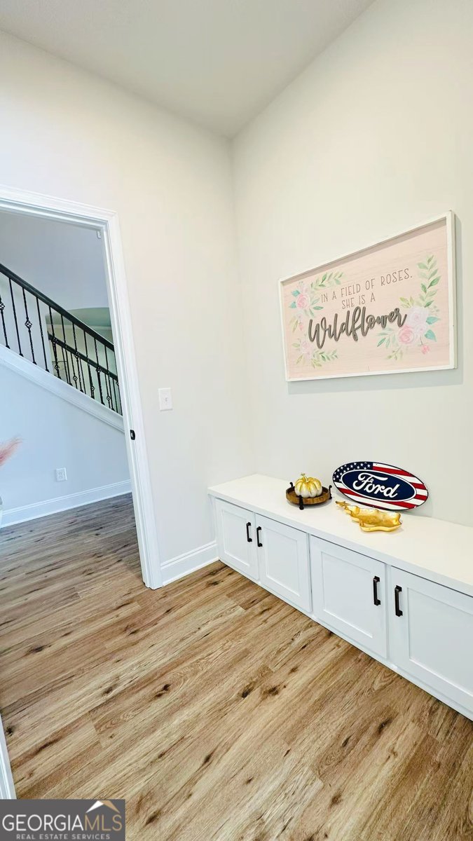 274 Grove Street Winder - 19