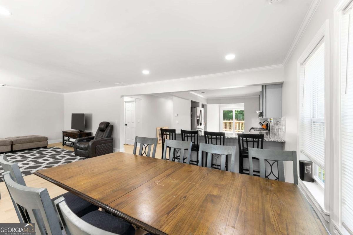 5626 Austell Powder Springs Road Austell - 17