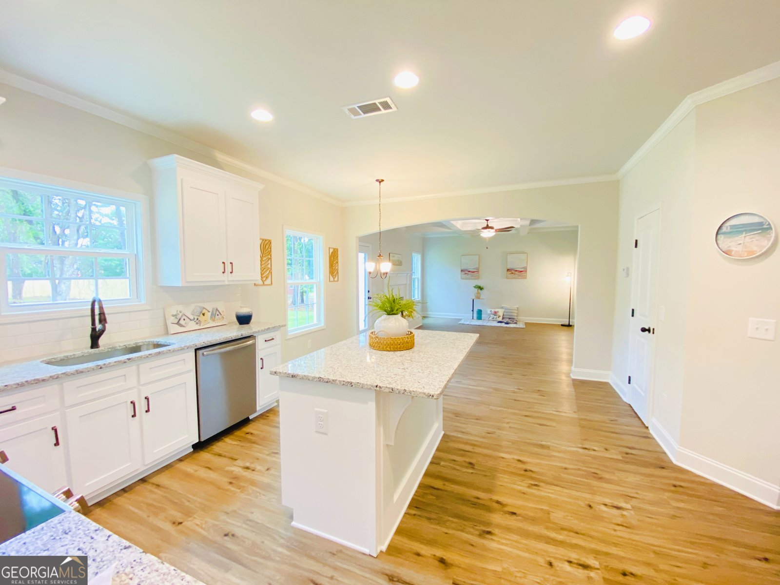 276 Grove Street Winder - 18