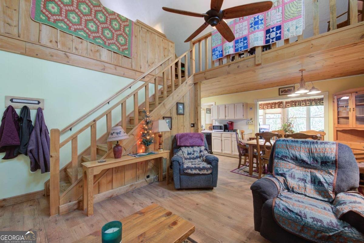 230 Skyview Drive Clarkesville - 6