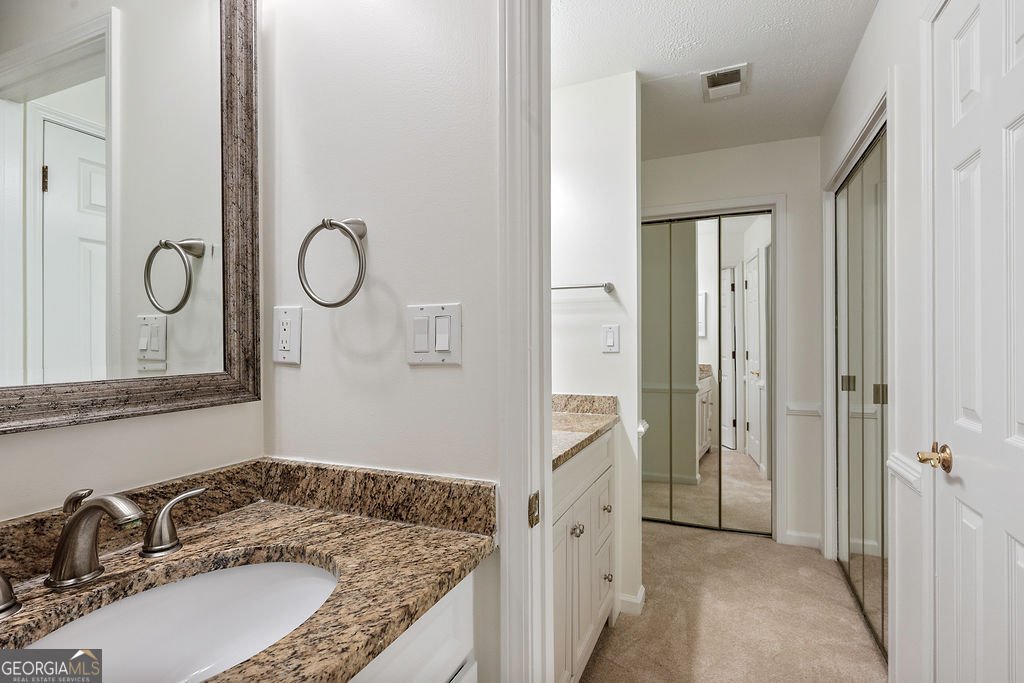 25206 Plantation Drive Atlanta - 27